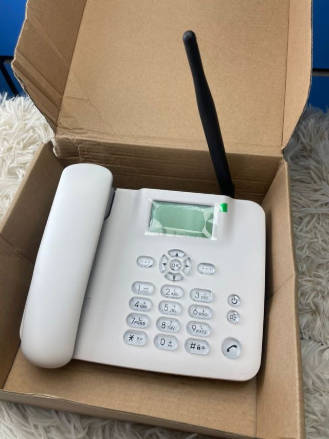 Huawei Super Standard GSM LAND LINE WITH FM RADIO F-316