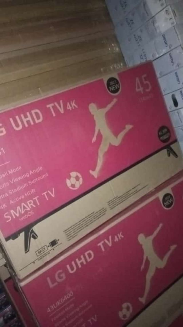 45 Inches Frameless Smart TV, Ultra Stadium Background